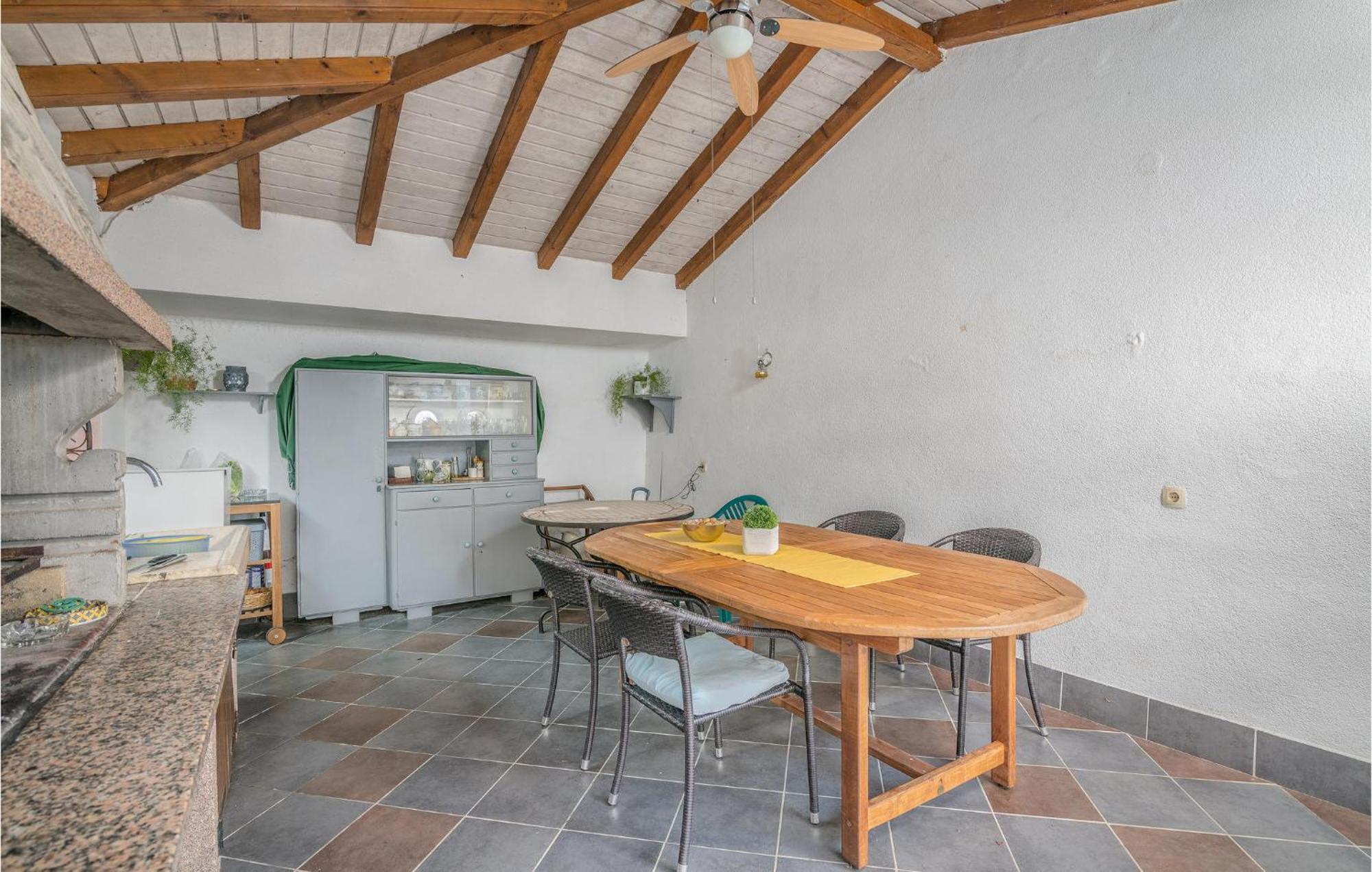 Gorgeous Apartment In Cizici With House Sea View エクステリア 写真